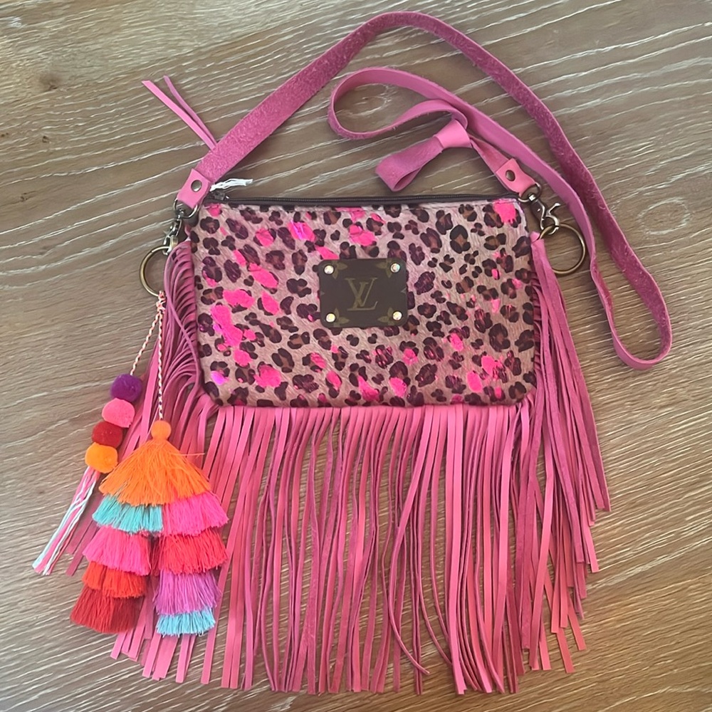 Keep It Gypsy Leather crossbody purse